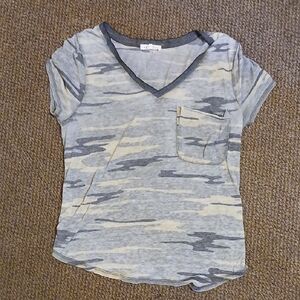 Socialite Gray and Cream V-Neck Tee
